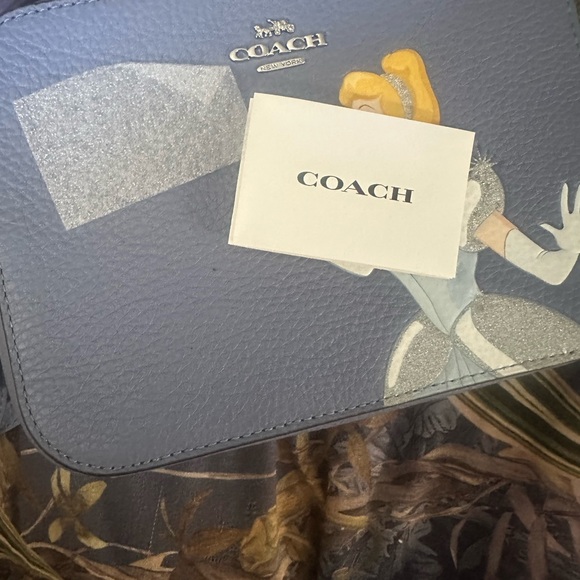 Limited edition Coach/Disney Bag! - Picture 7 of 9